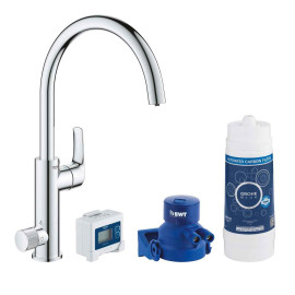 Torneira monocomando de cozinha Blue Pure Eurosmart, bica em C, filtro carbono ativado 3000L, Grohe 30383000